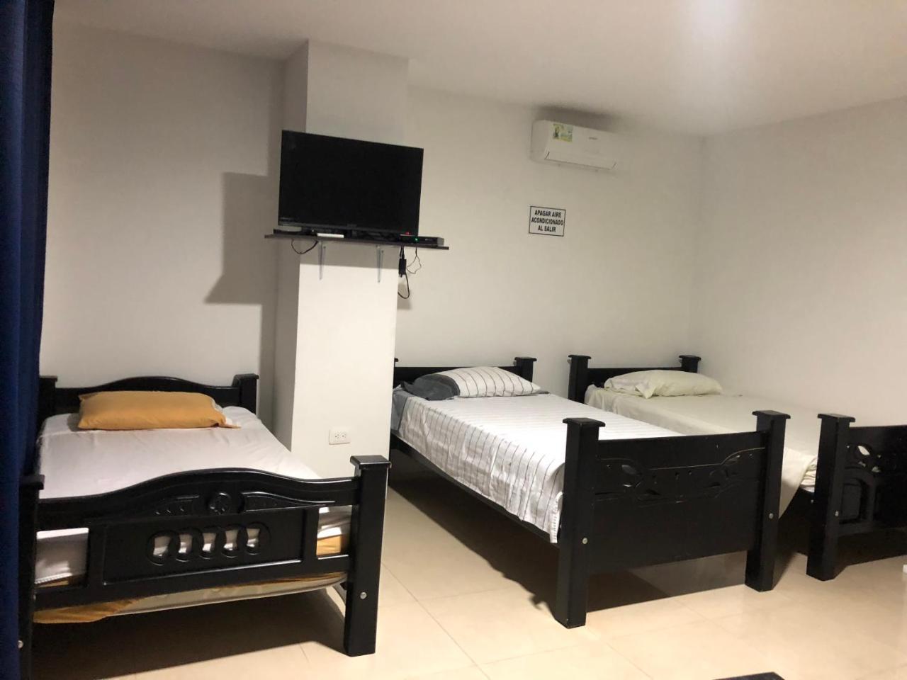 Hostal Central Beach San Andres  Ngoại thất bức ảnh