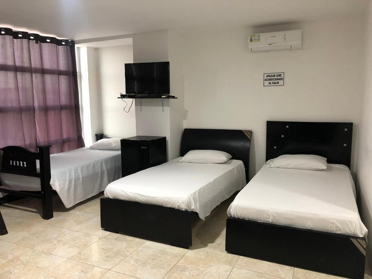 Hostal Central Beach San Andres  Ngoại thất bức ảnh